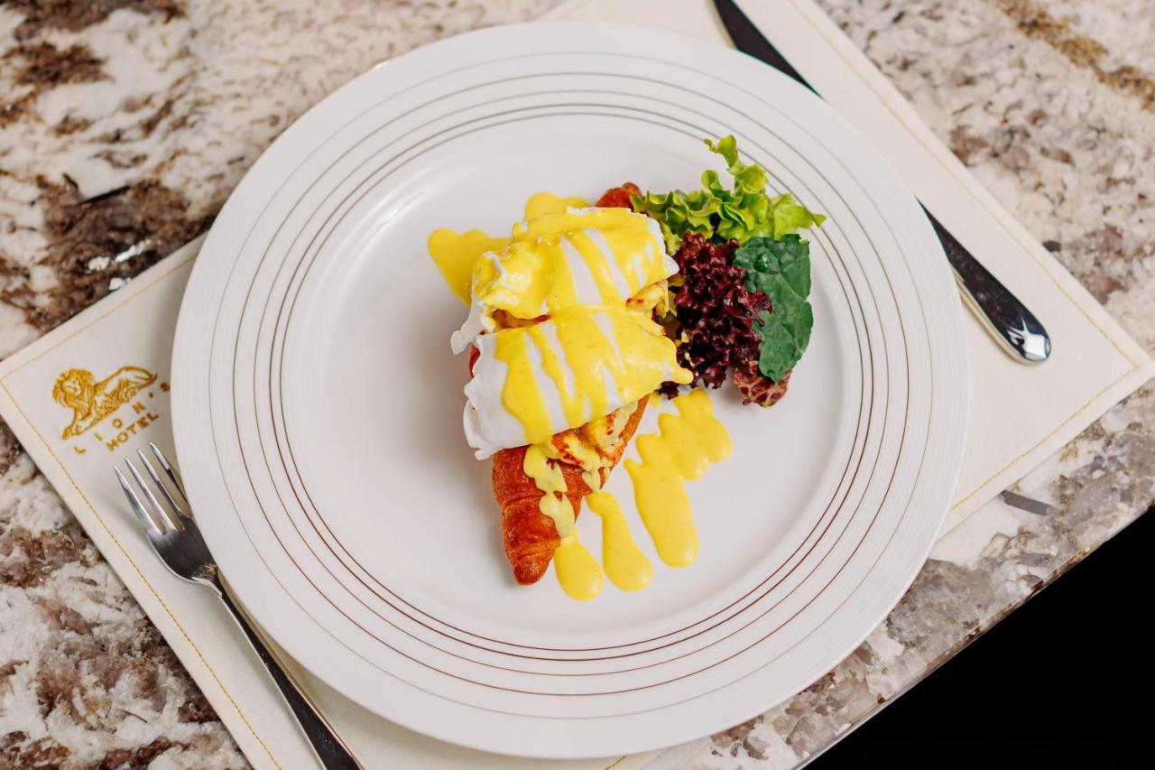 Lion'S Hotel Chisinau Ngoại thất bức ảnh