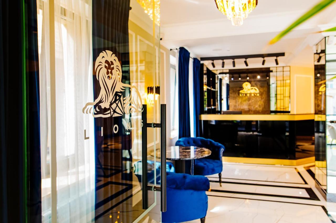 Lion'S Hotel Chisinau Ngoại thất bức ảnh